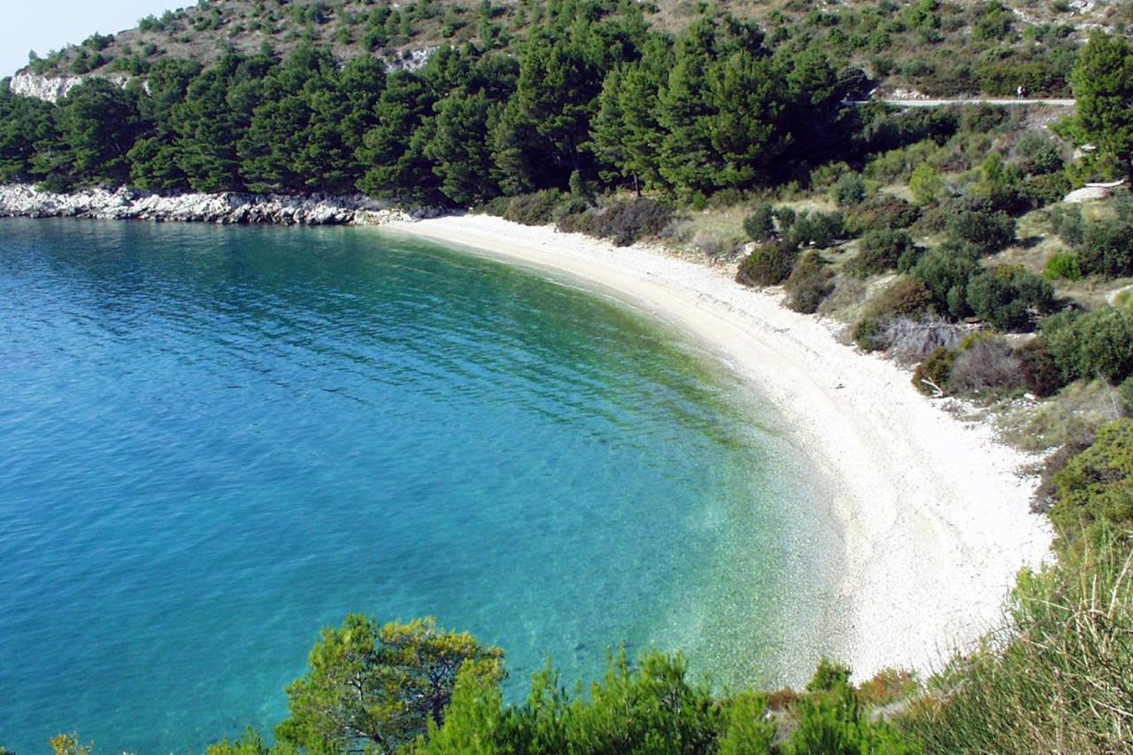 Apartments By The Sea Drvenik Donja Vala, Makarska - 6756 Eksteriør bilde